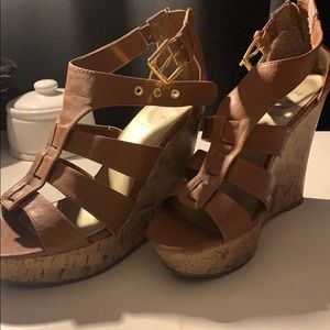 Cognac Guess wedges
